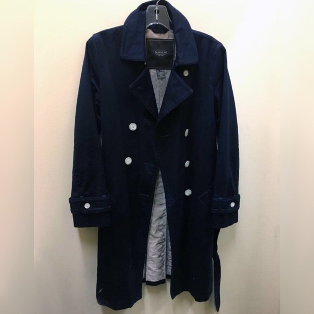 Coach navy trench coat with tortoise buttons